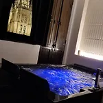 Campanas De La Catedral Jacuzzi Burgos