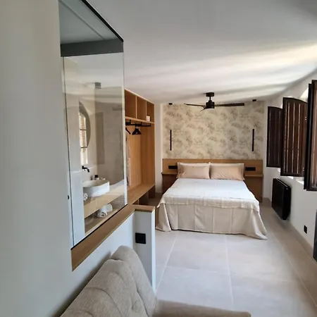 아파트 Campanas De La Catedral Jacuzzi Burgo