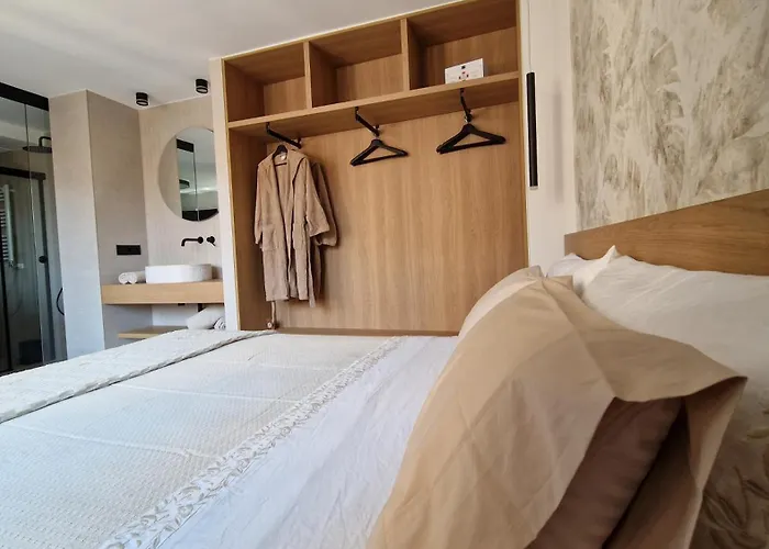 Campanas De La Catedral Jacuzzi Burgo